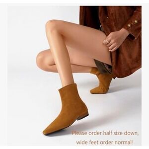 New Women's Beauty Cry Square Toe Ankle Boots, Brown Suede, Size 8